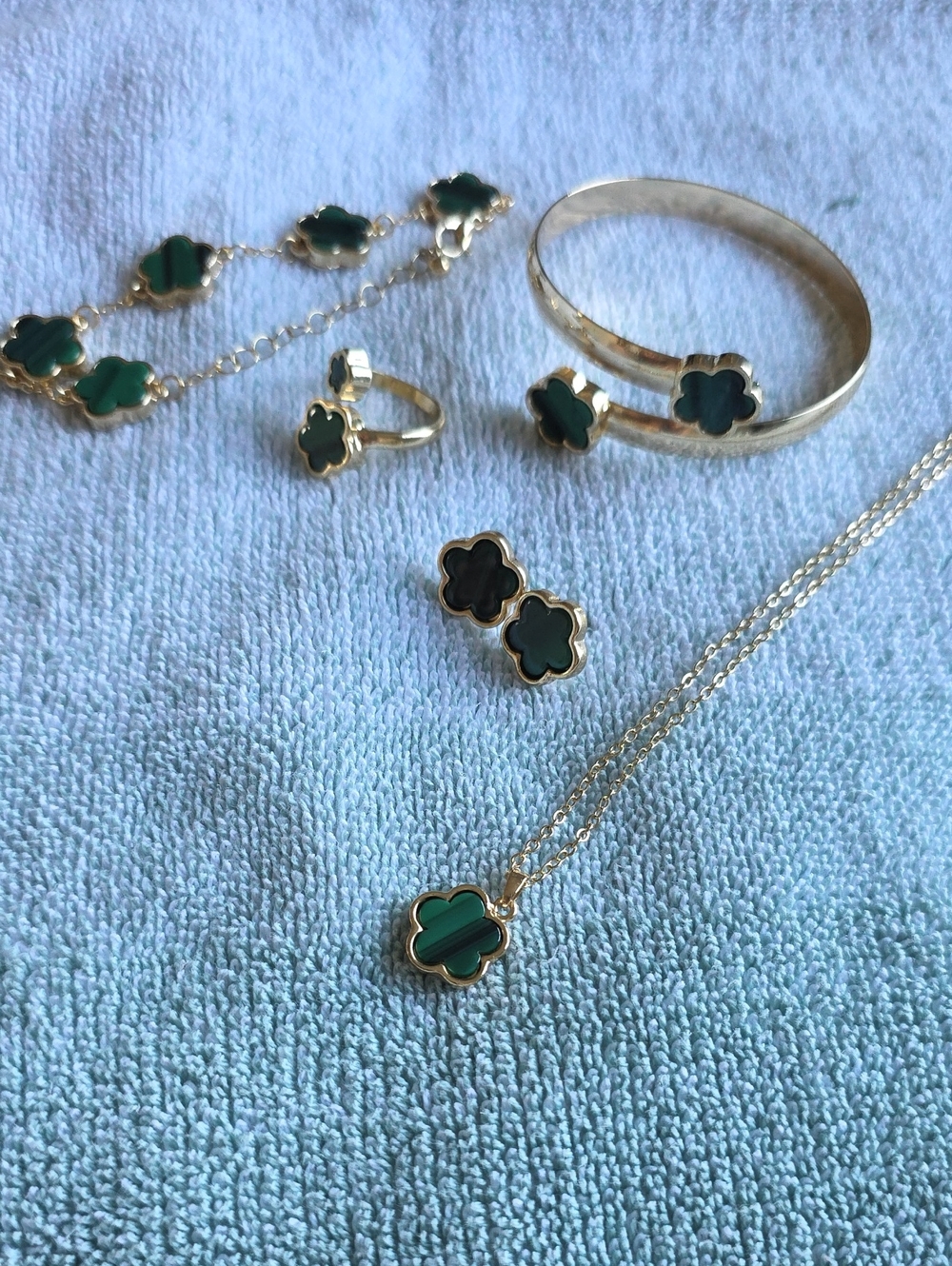 Green Clover Gold-Tone Necklace and Earring Set - Women Jewelry